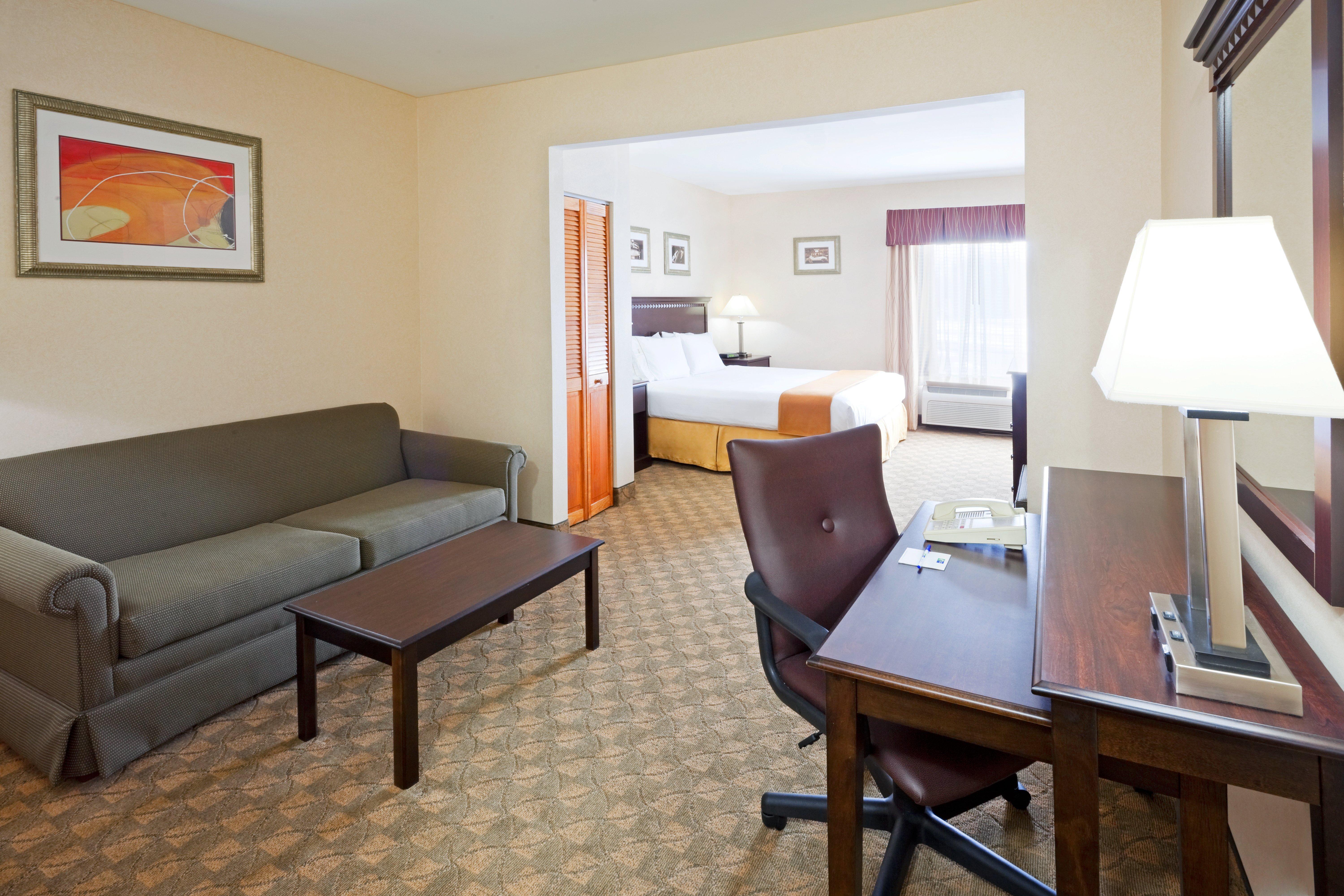 Hotel Holiday Express New Jersey Turnpike Exit 1 By Ihg 2*